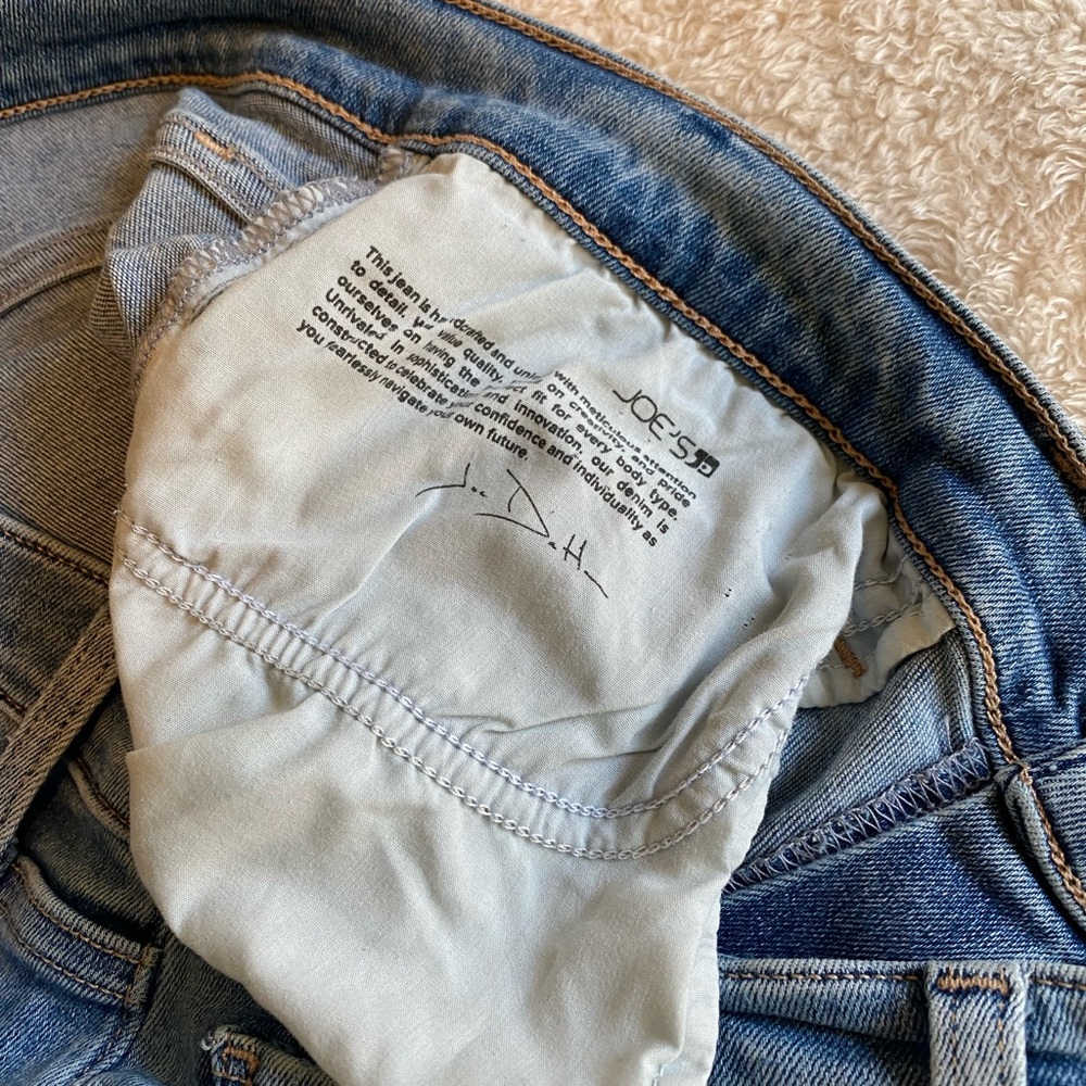Joe’s Jeans Skinny High Rise - Picture 6 of 11